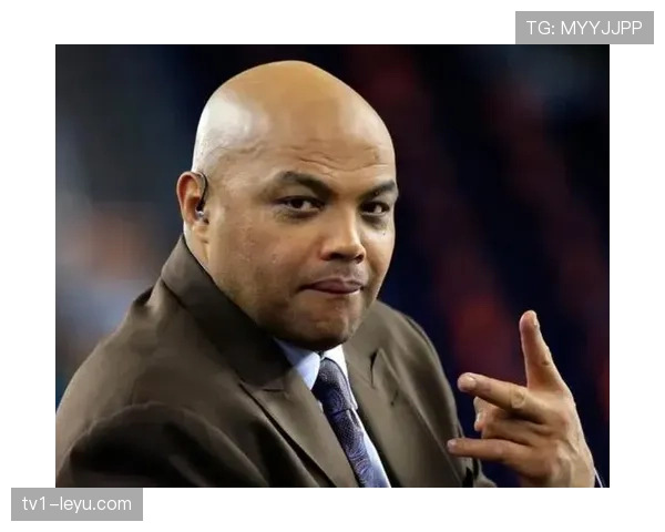 梅里诺攻守兼备成皇马中场新核心，多面手属性助力球队争冠