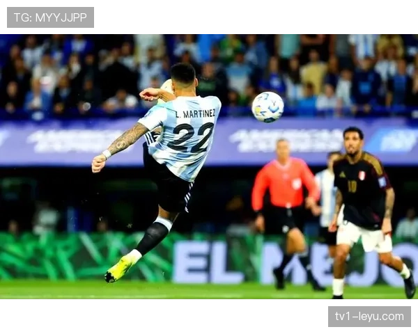 塔雷米携手劳塔罗，双锋组合闪耀赛场助力球队冲击新赛季荣誉