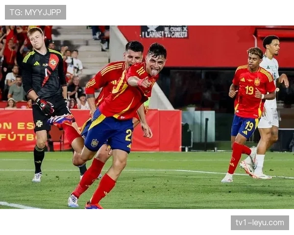 佩德里闪耀赛场，新星崛起引领中场变革