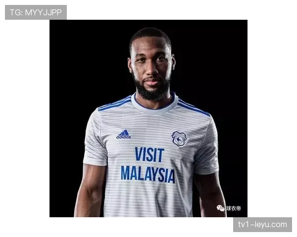 英超新季战袍亮相:创新设计融合高科技材料引领赛场潮流 英超新季战袍亮相:创新设计融合高科技材料引领赛场潮流