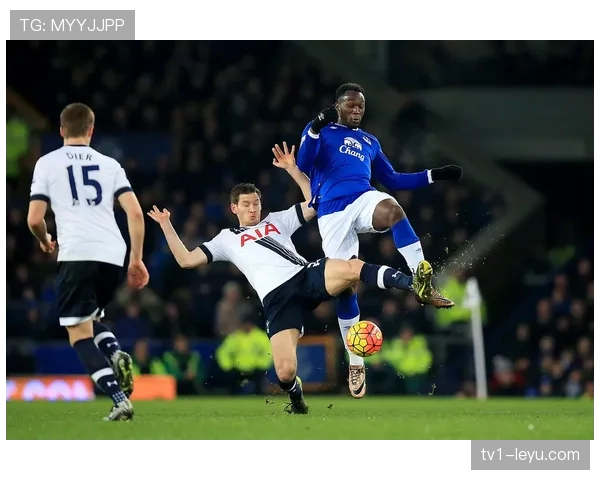 英超争冠白热化：强强对话频现，积分胶着竞争空前激烈