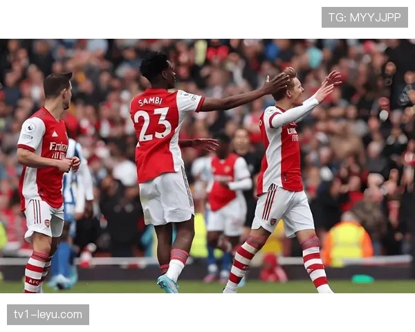 埃默森状态回暖成关键先生，助球队强势冲击英超冠军