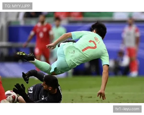 国安战术转型：双翼折损下是继续控球还是反击求生？