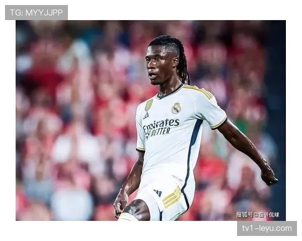 卡马文加:带球推进能力突出成为中场推进点